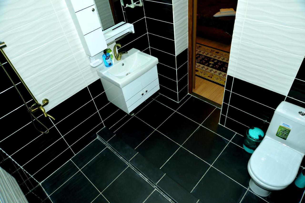 Astoria B&B Oš Exteriér fotografie