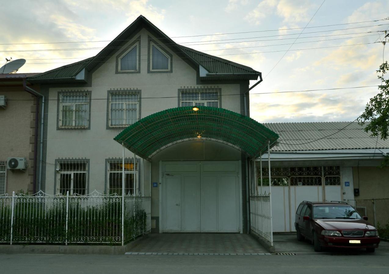 Astoria B&B Oš Exteriér fotografie