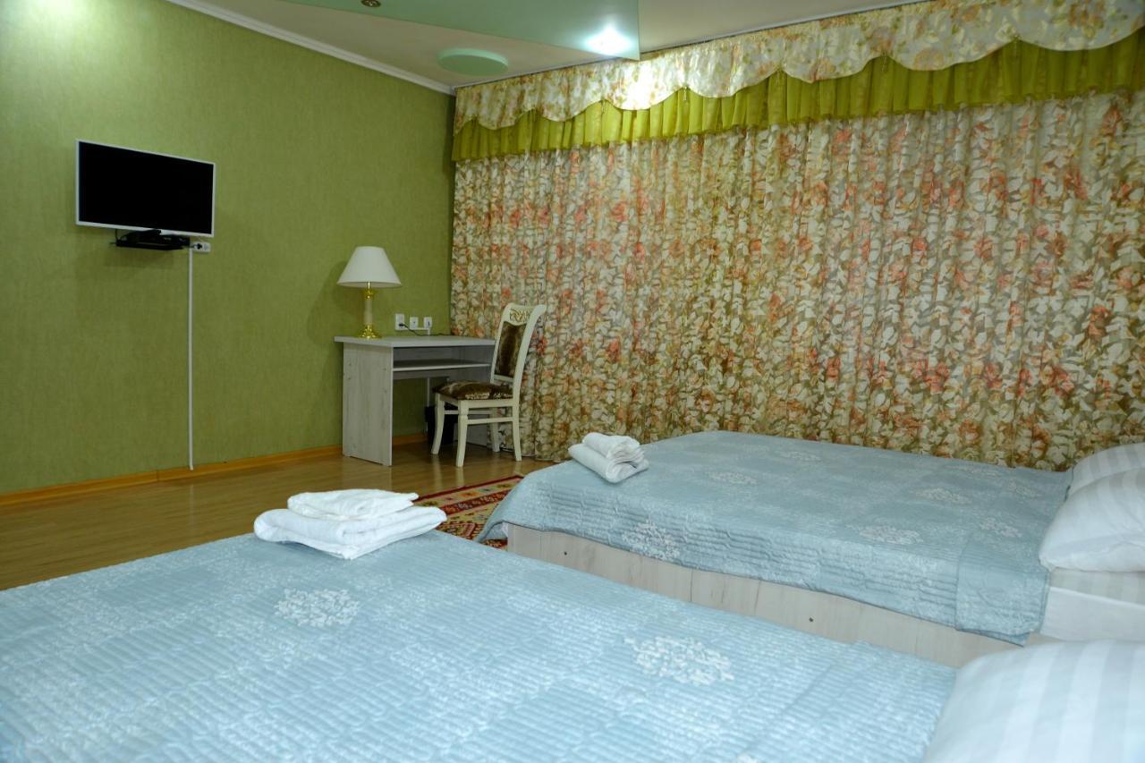 Astoria B&B Oš Exteriér fotografie